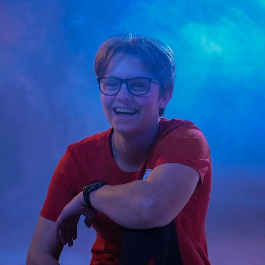 Elicia Meairs athlete profile head shot