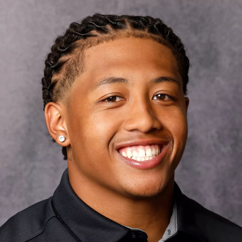 Quincy Davis athlete profile head shot