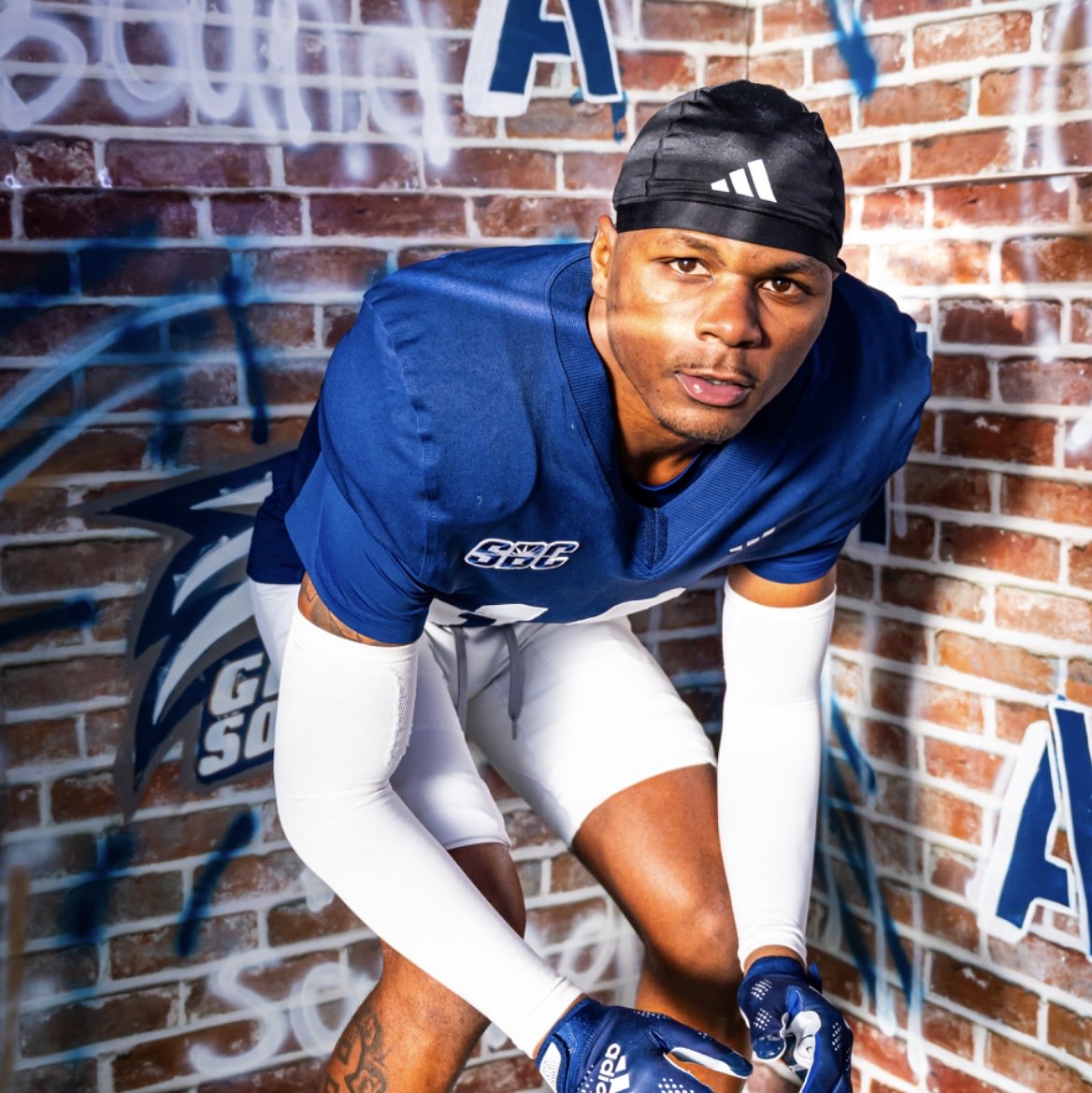 Aaron Sears athlete profile head shot