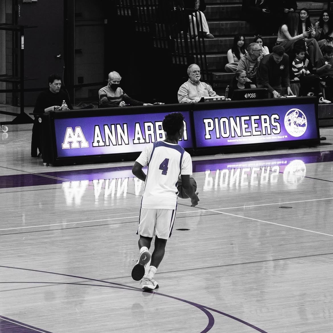 Amari Ellington athlete profile head shot