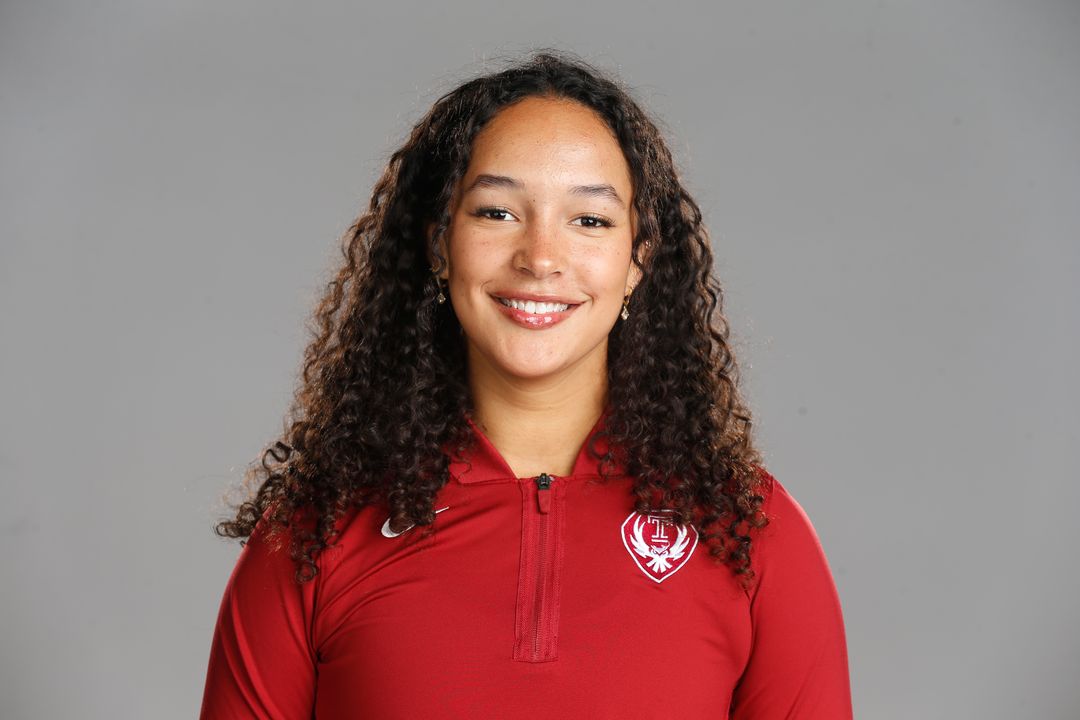 Aurélie Sulter athlete profile head shot