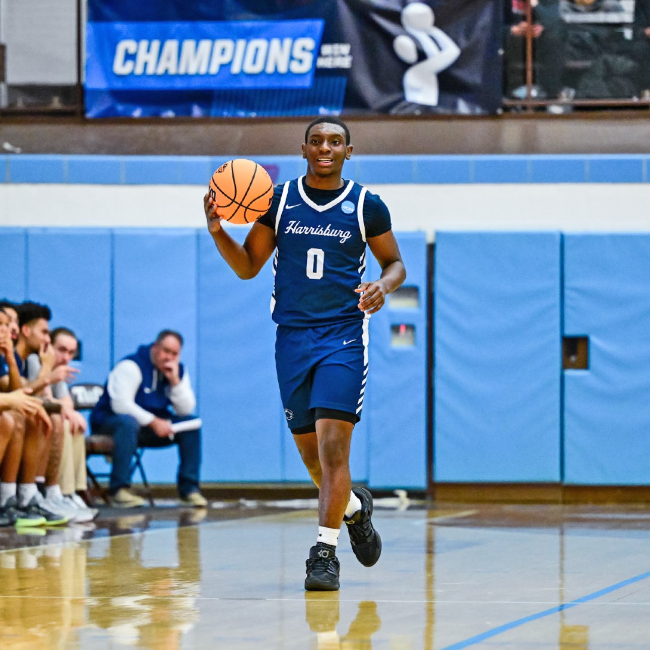 Andre Thomas athlete profile head shot