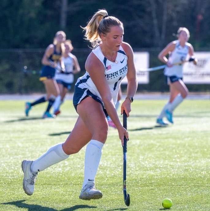 Astrid Comp athlete profile head shot