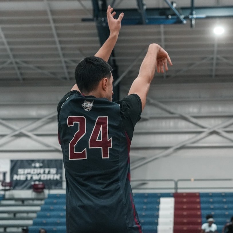 Roland Fernandez athlete profile head shot