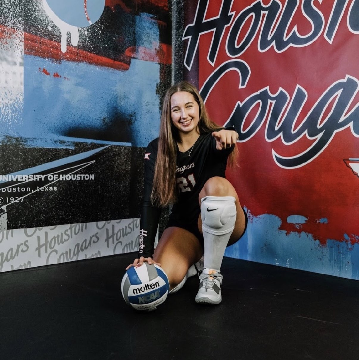 Leah Robinson athlete profile head shot