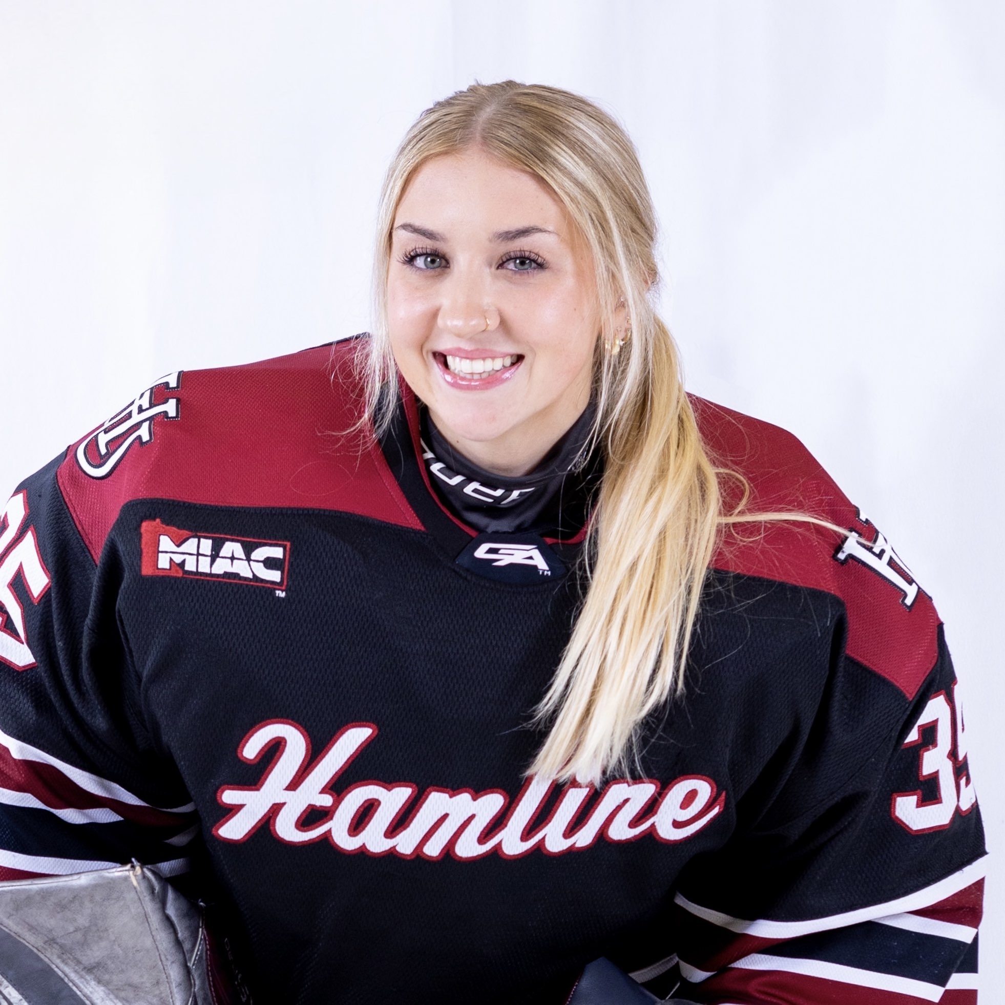 Harper Powell athlete profile head shot