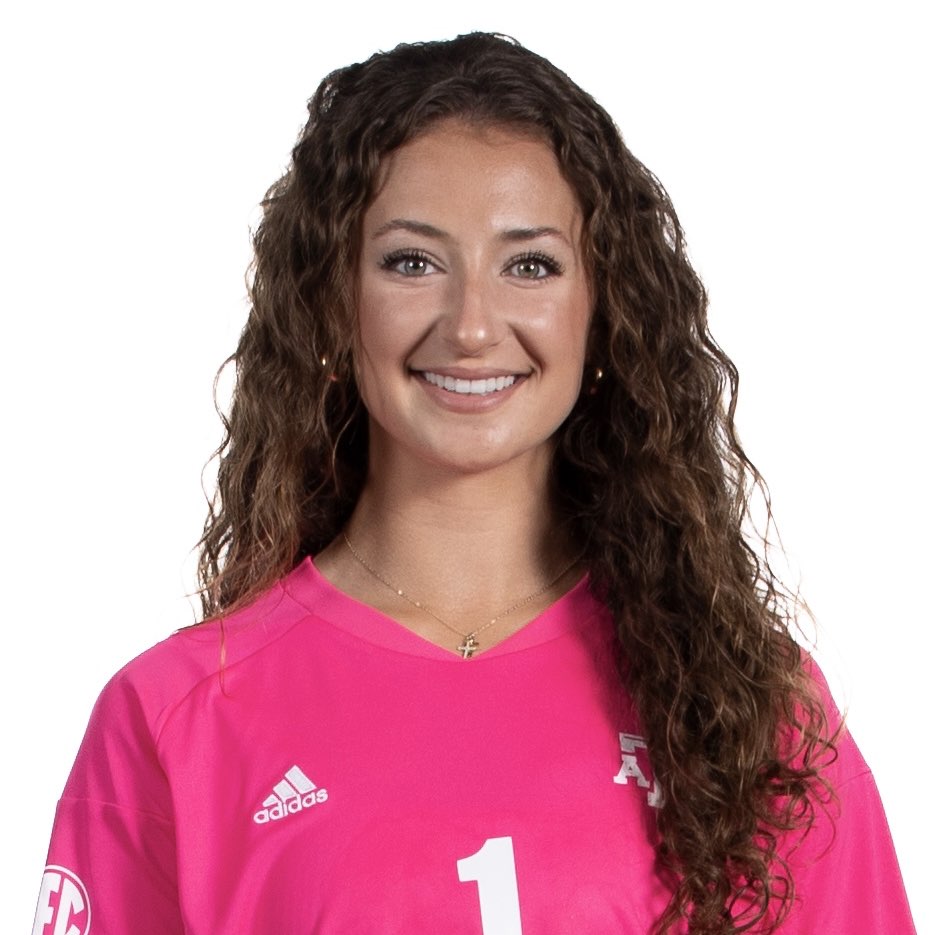 Makenna August athlete profile head shot