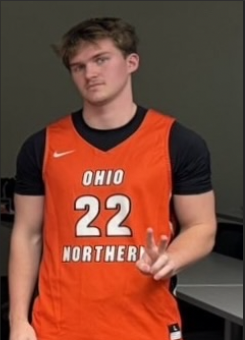 Eli Carpenter athlete profile head shot