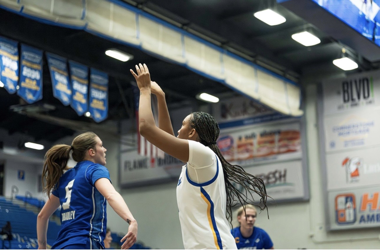 Zalissa Finley athlete profile head shot