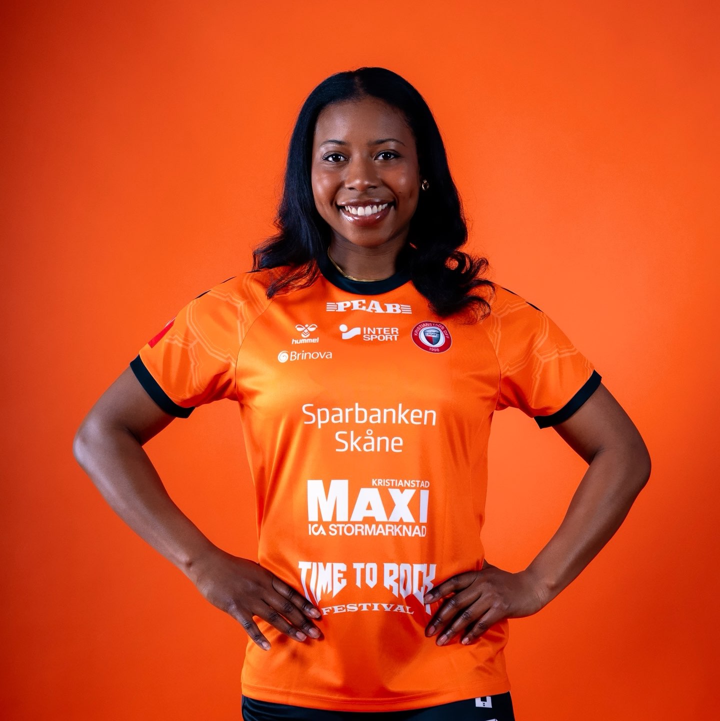 Waniya Hudson athlete profile head shot