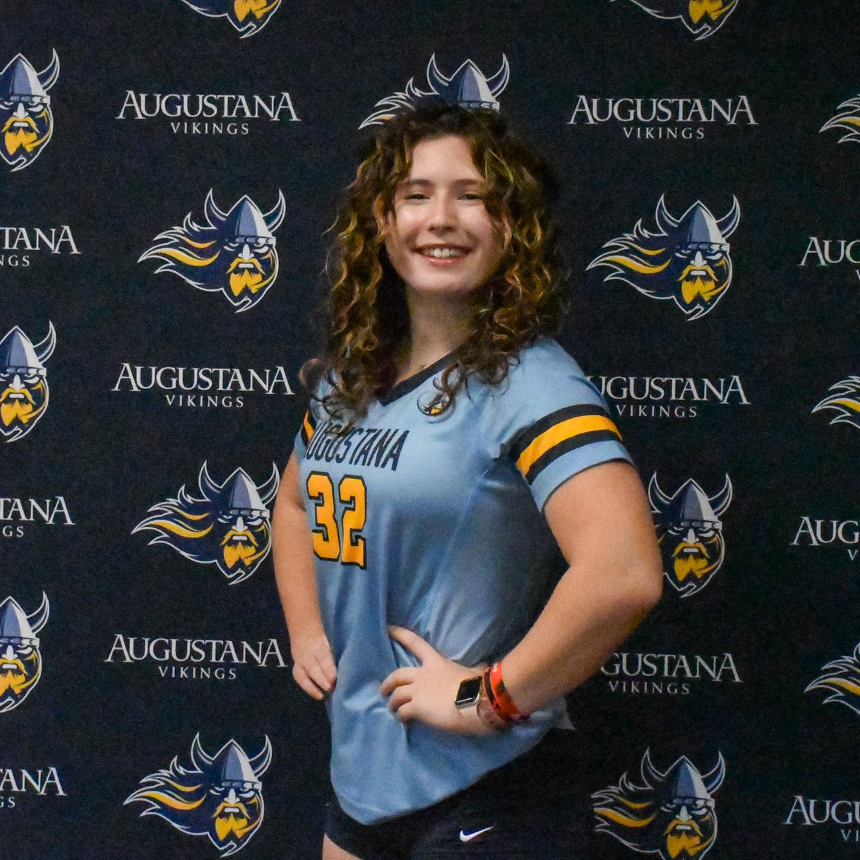 Mckenna Ruth athlete profile head shot