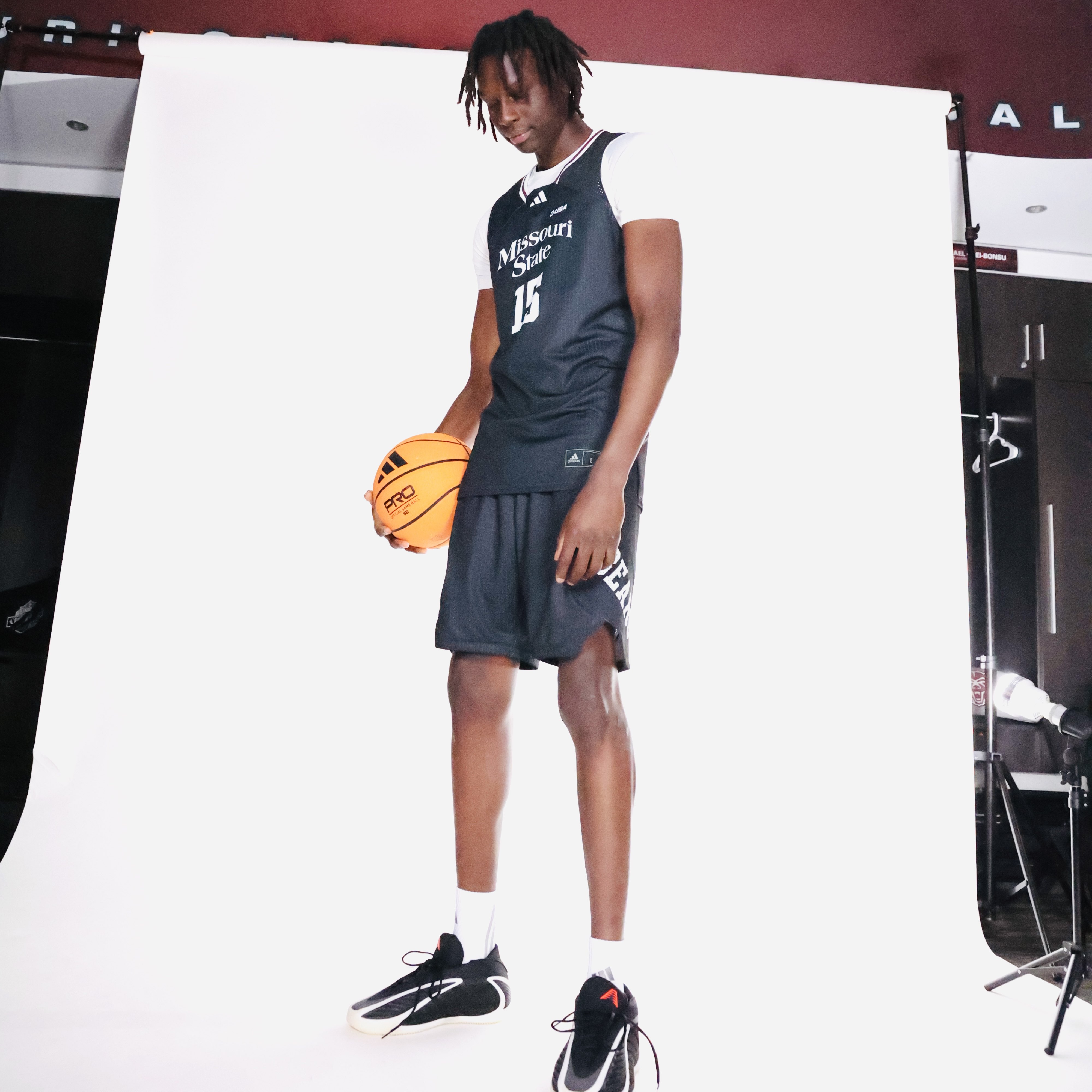 Ngundeng Ruey athlete profile head shot