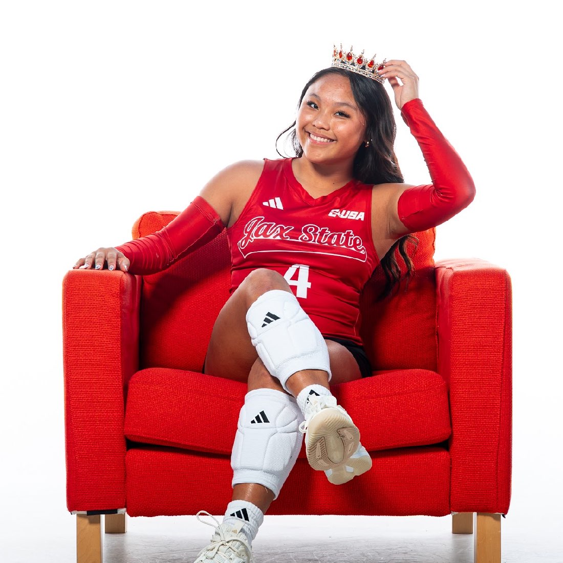 Mia Duong athlete profile head shot