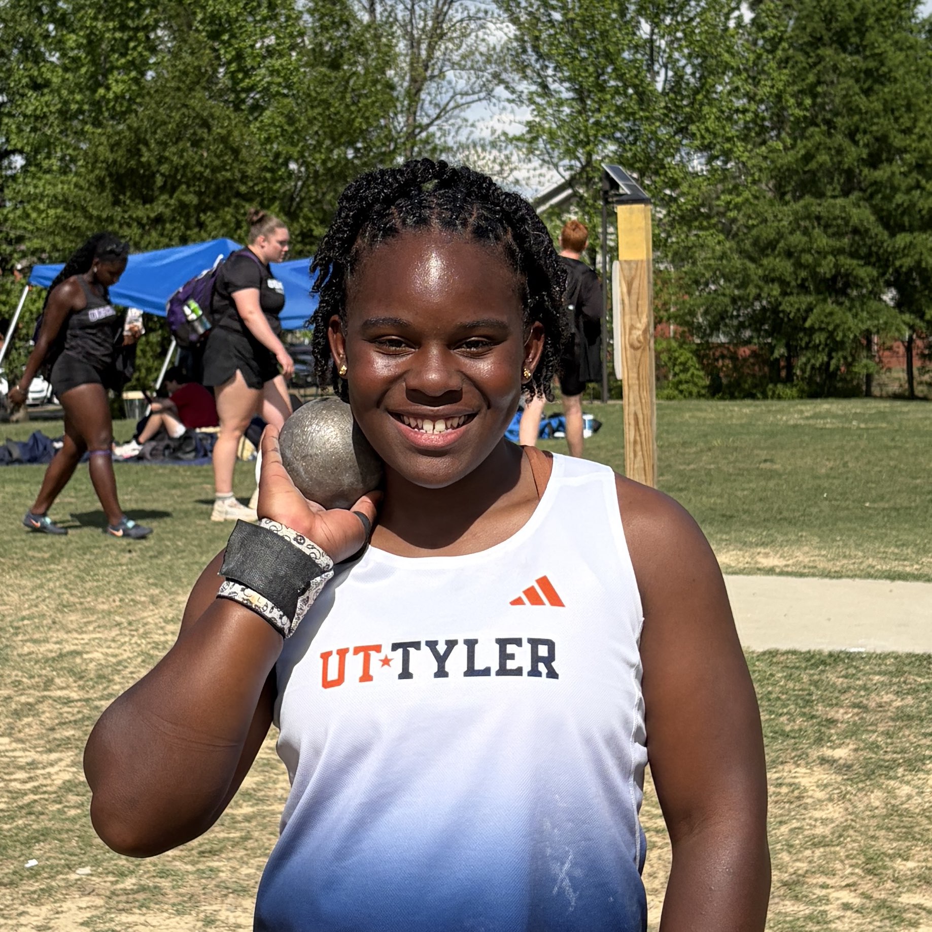 Jada Owens athlete profile head shot
