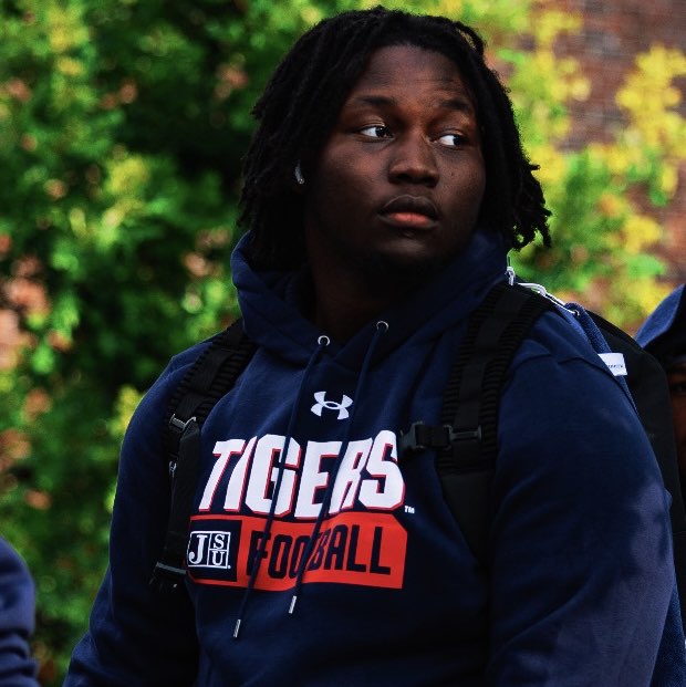 Key'mori Kendrick athlete profile head shot