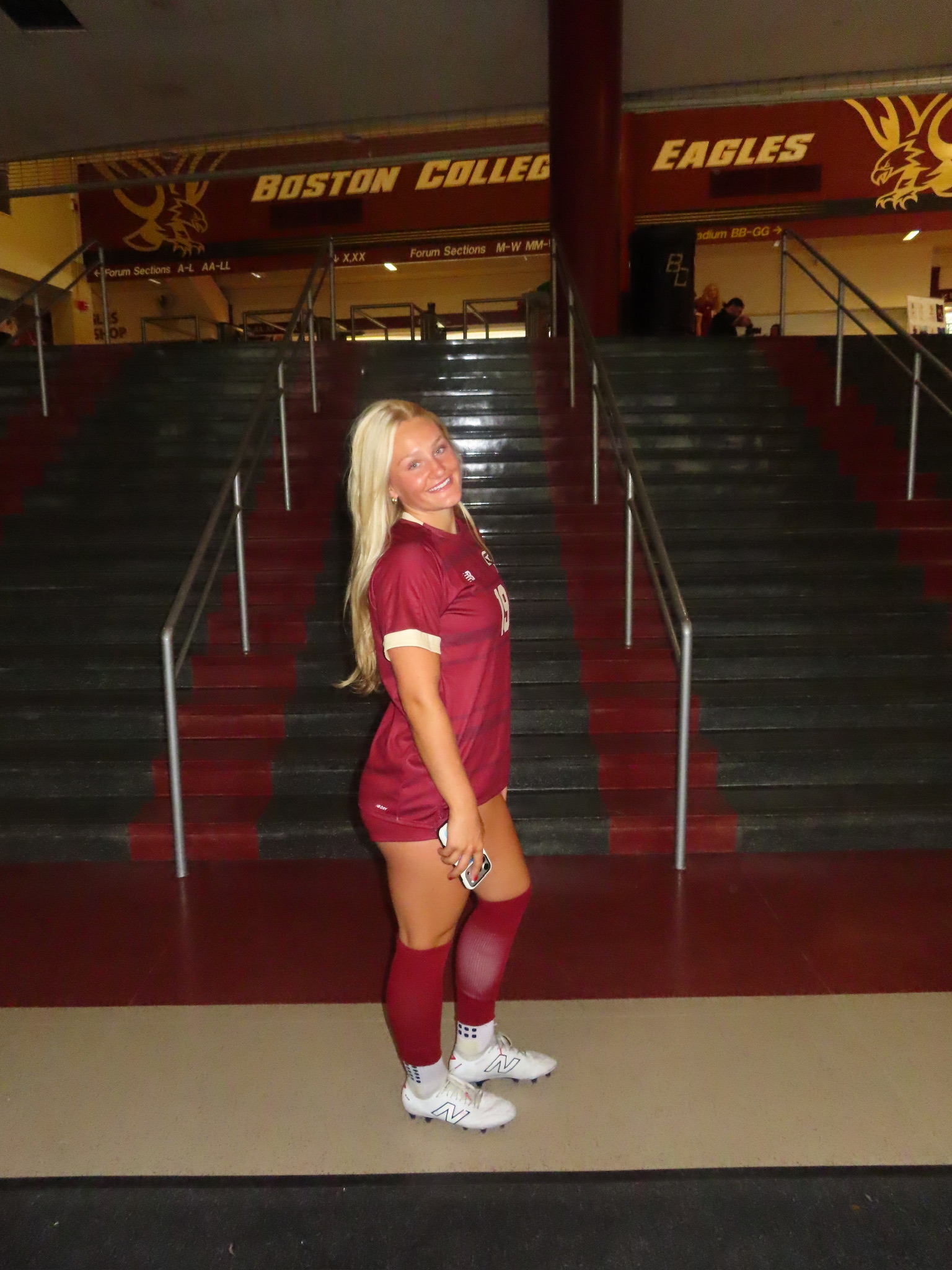 Samantha Roarty athlete profile head shot