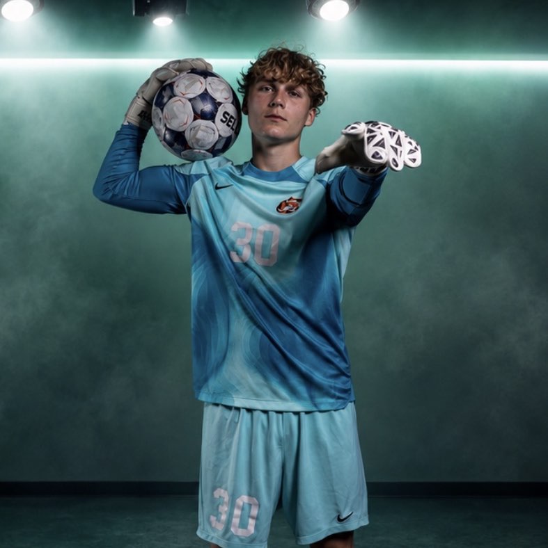 Lukas Schmidt athlete profile head shot
