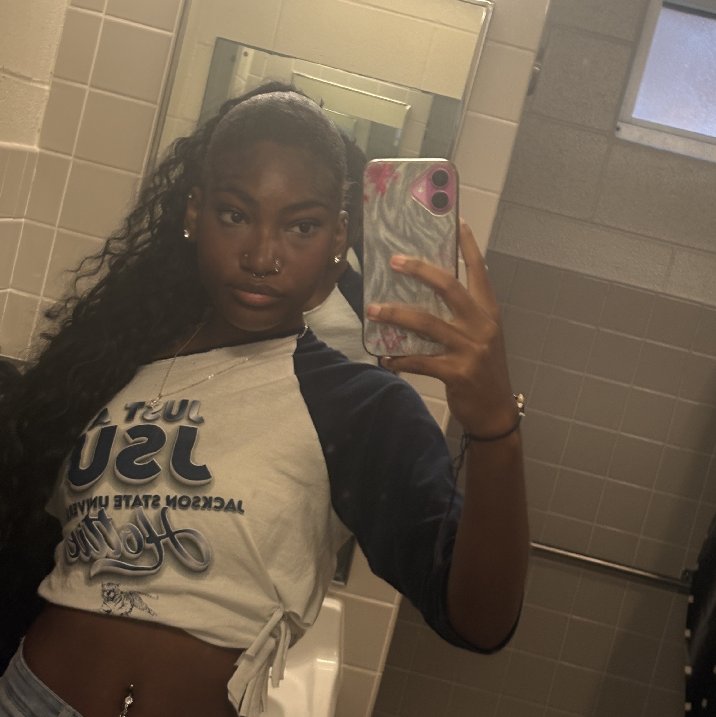Desreona Flowers athlete profile head shot