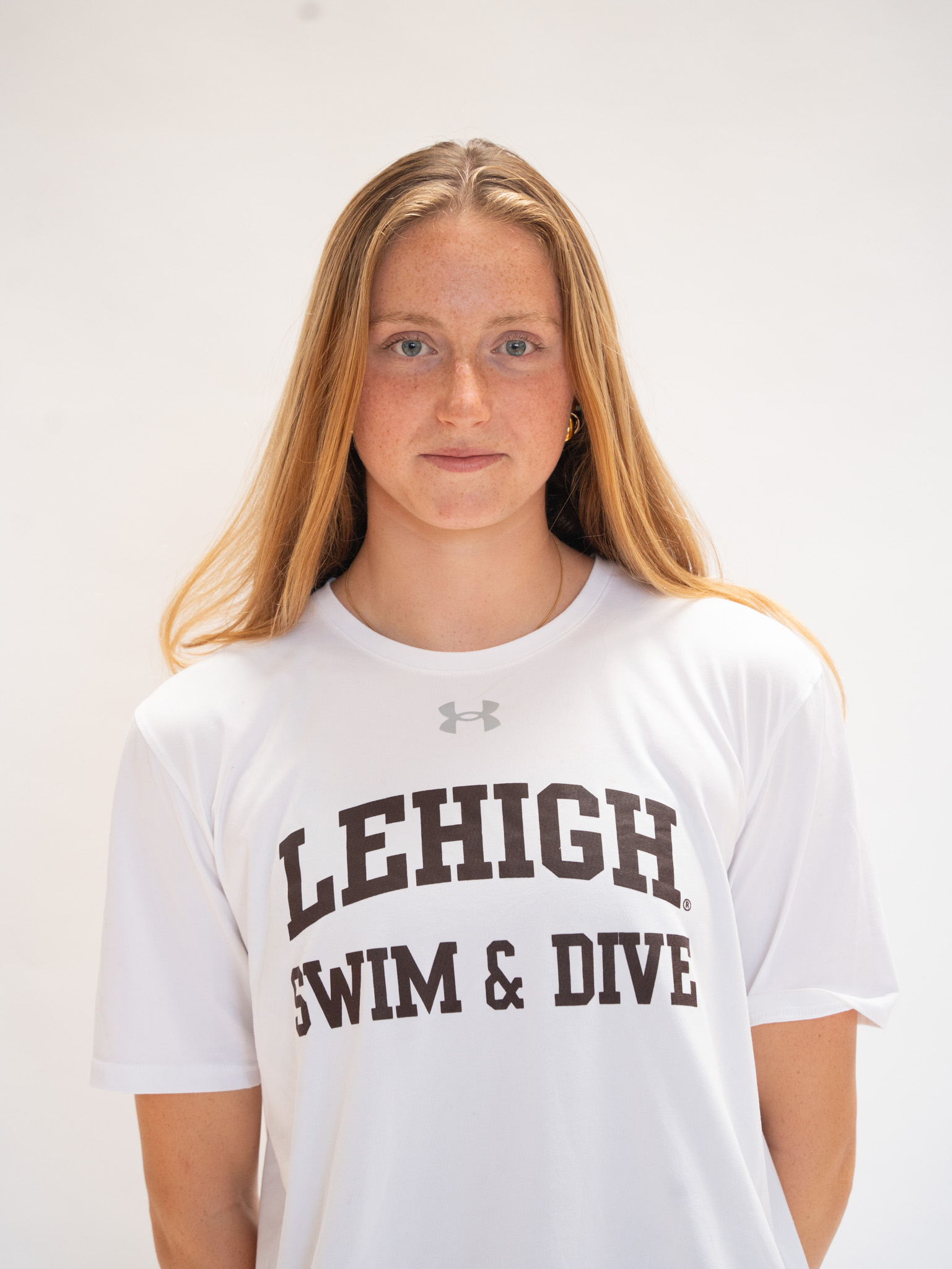 Eliza Meth athlete profile head shot