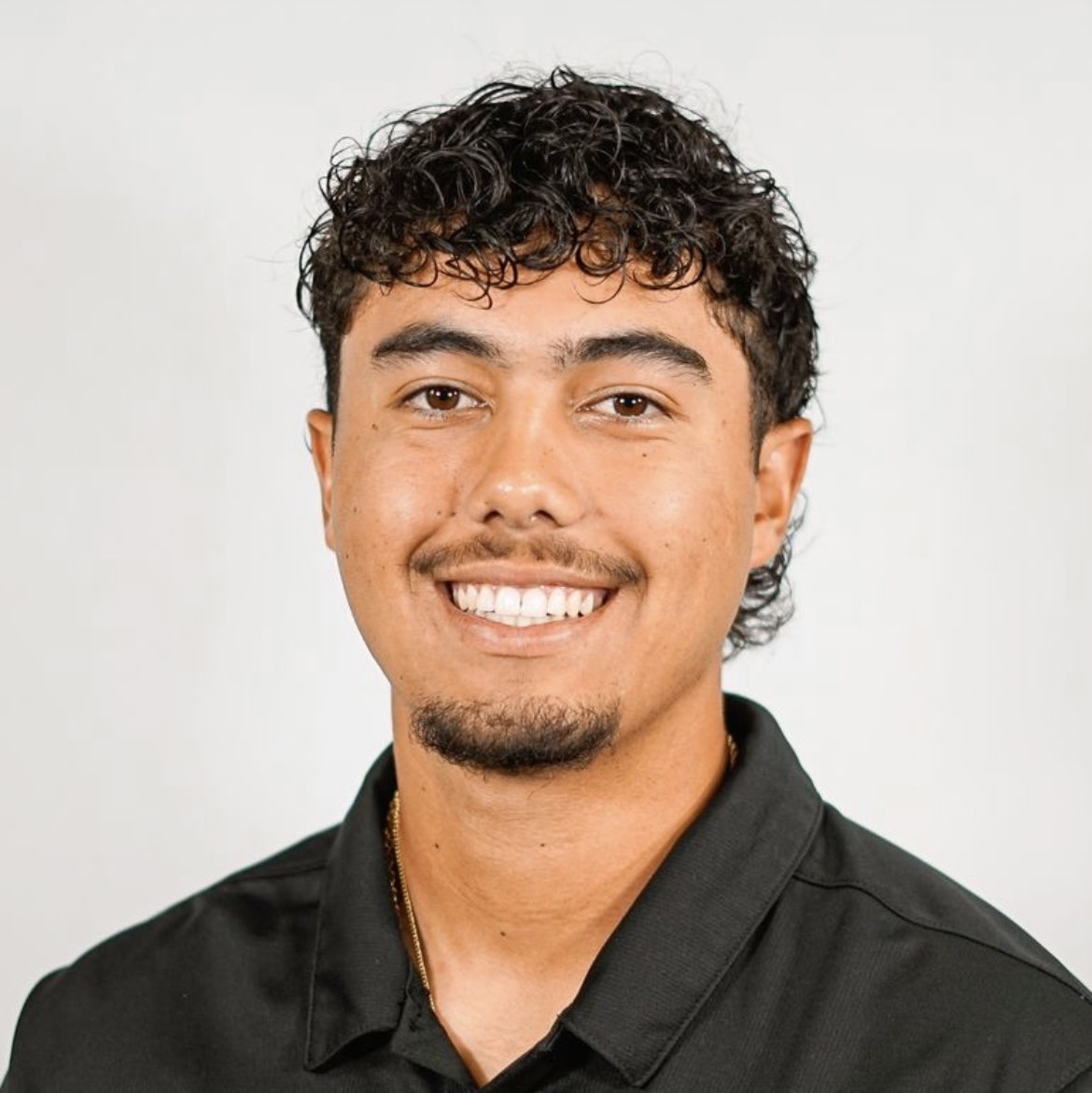 Ka’olu Holt athlete profile head shot