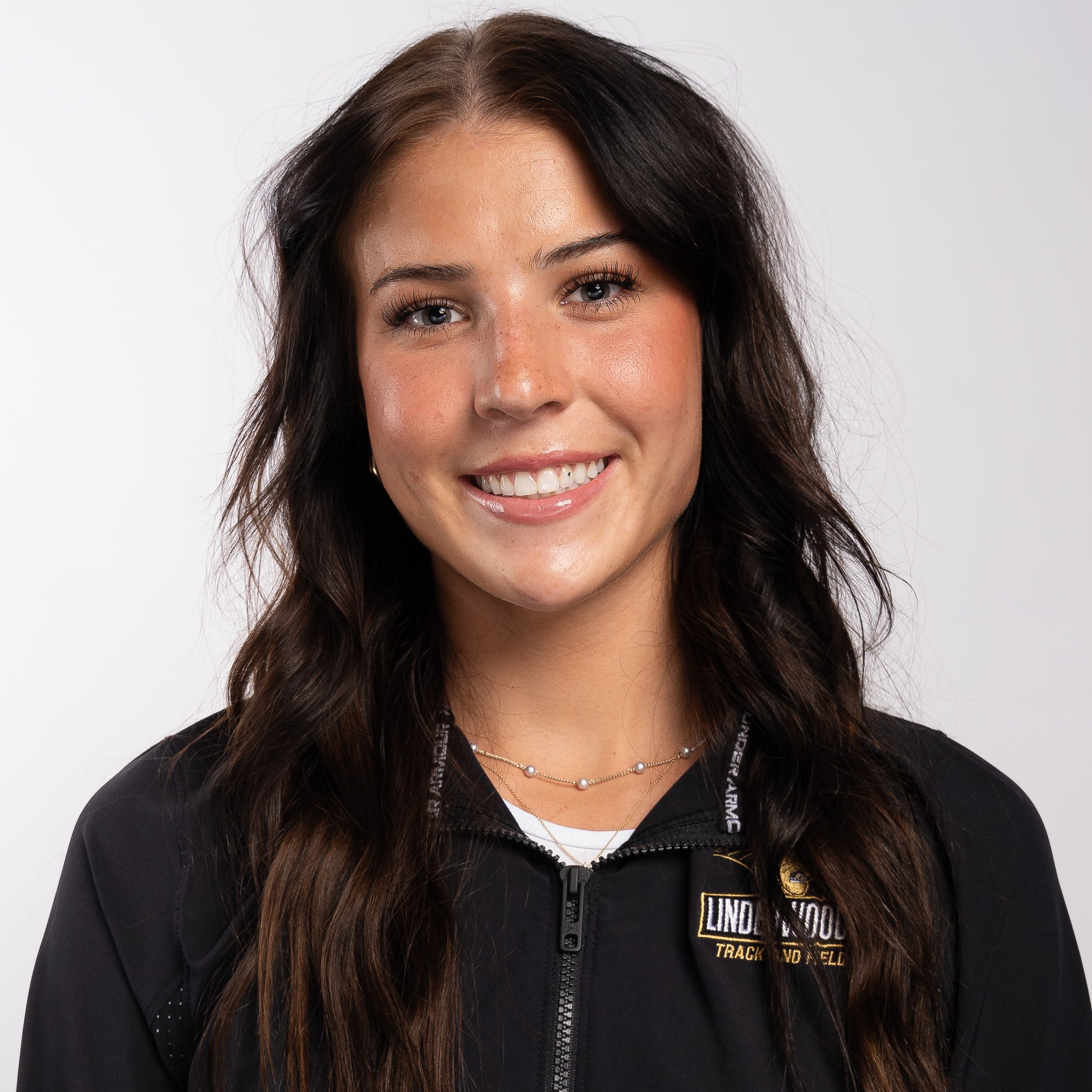 Taylor Oliver athlete profile head shot