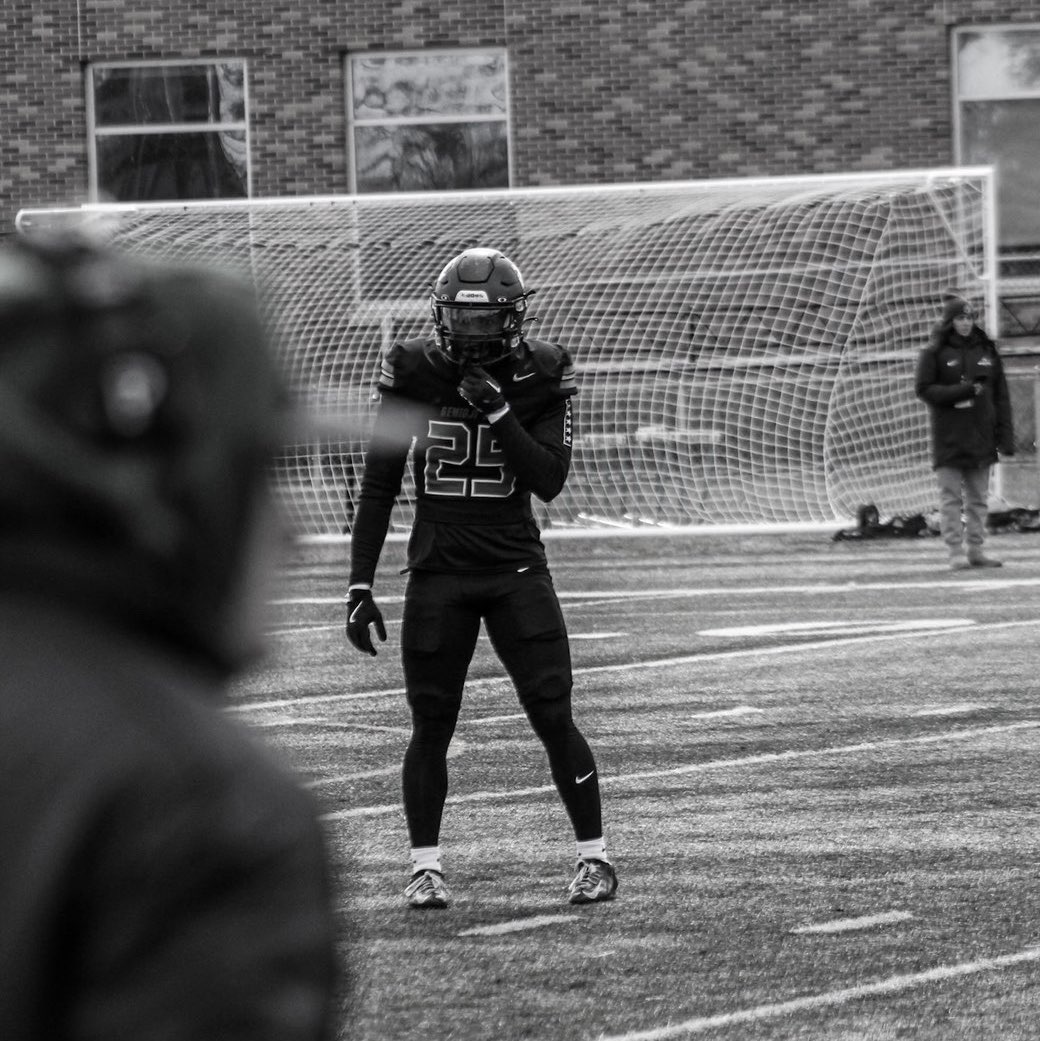 Tyrell Thomas athlete profile head shot