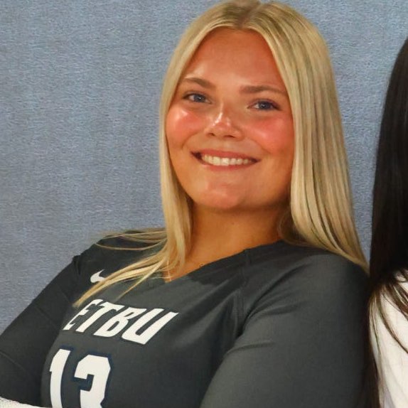 Carleigh Schluter athlete profile head shot
