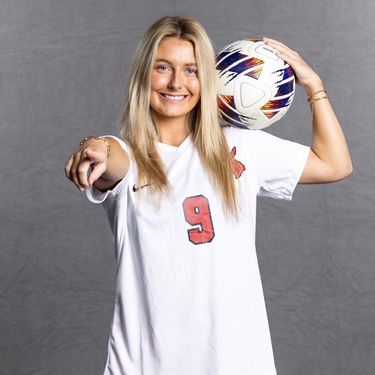 Kara Robinson athlete profile head shot