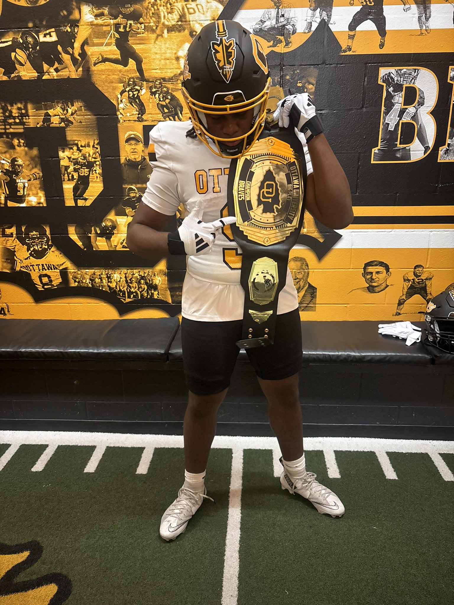Ja’Mare Bell athlete profile head shot