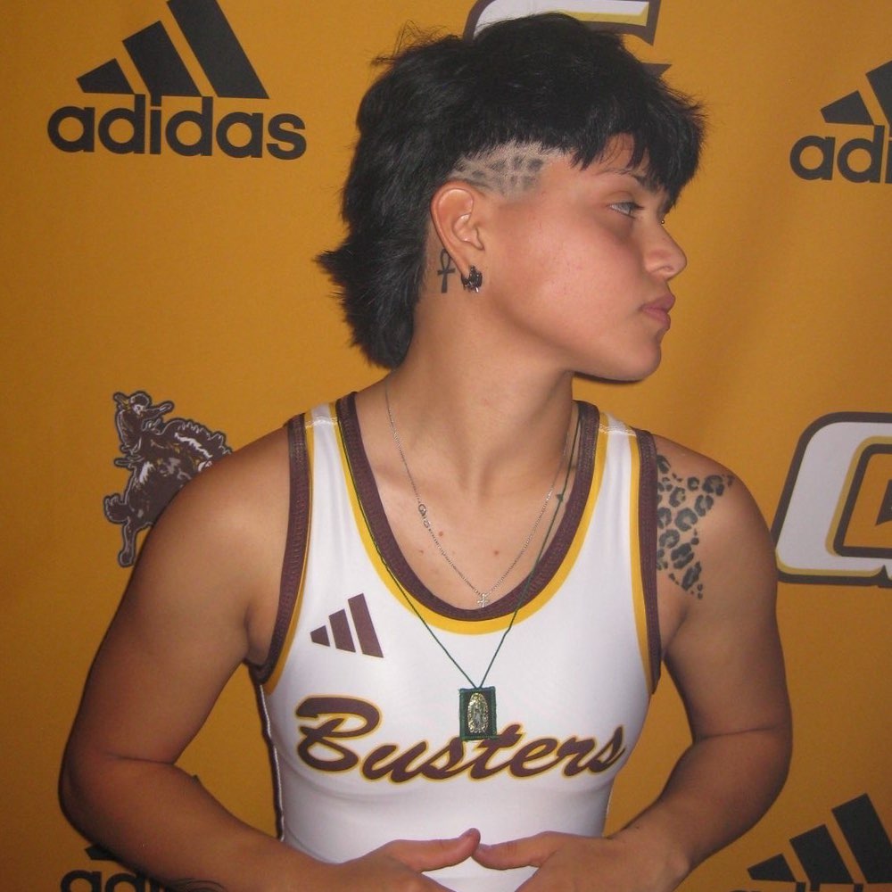 Reyna Bustinza athlete profile head shot