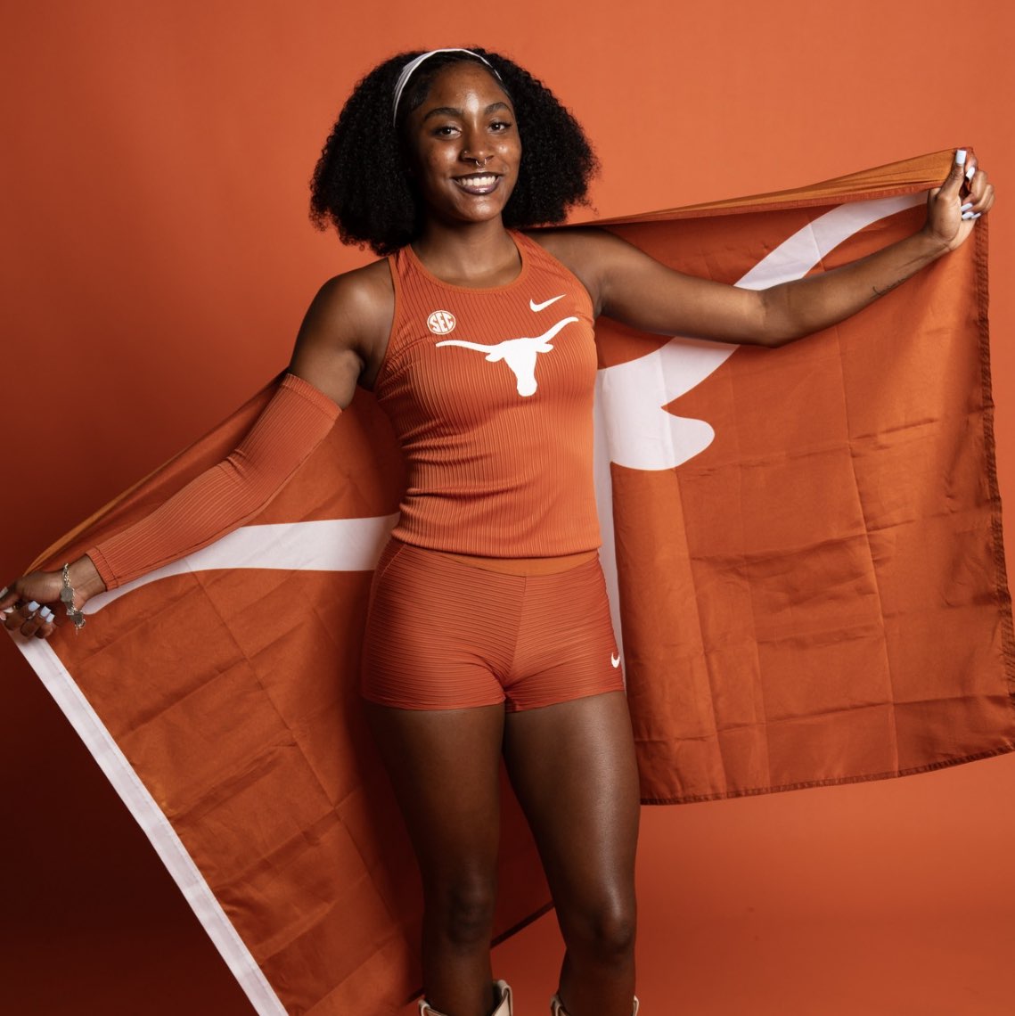 phoenix phillips athlete profile head shot
