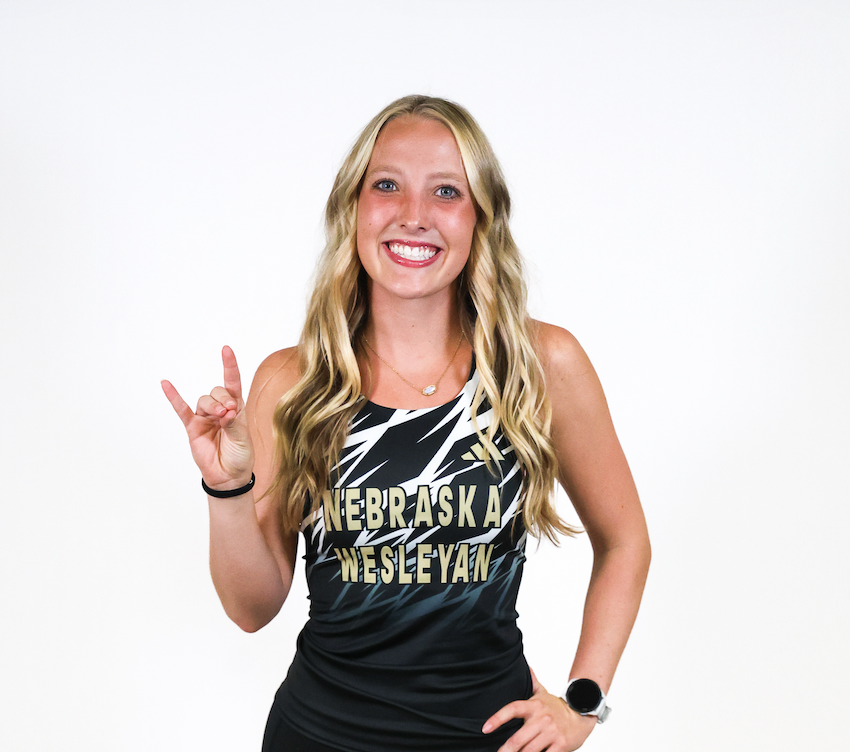 Kelsey Van Waart athlete profile head shot