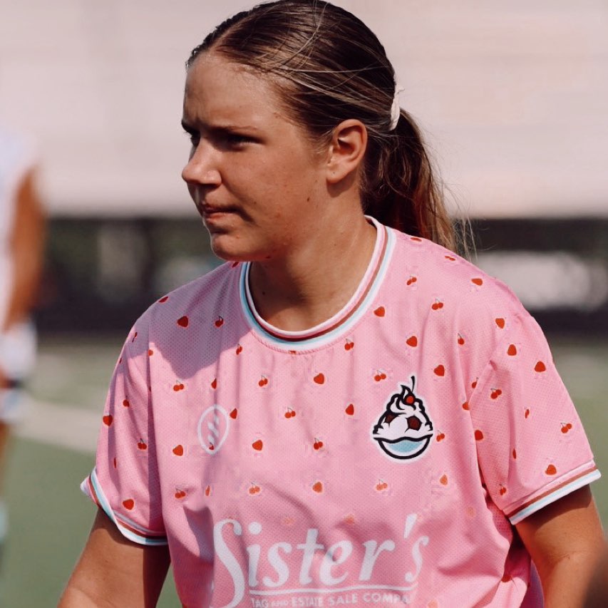 Rachel Washburn athlete profile head shot