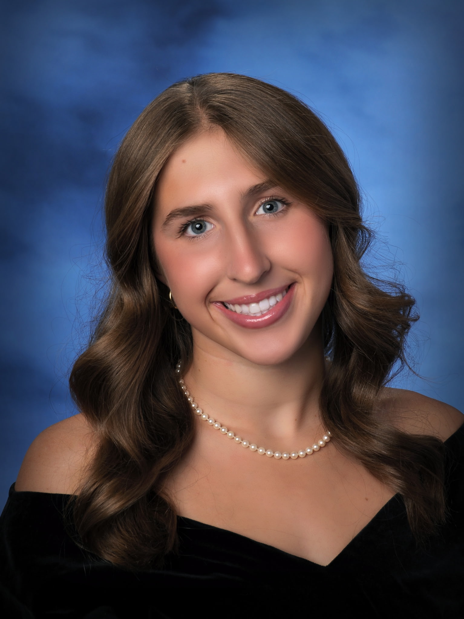 Clare Hafner athlete profile head shot