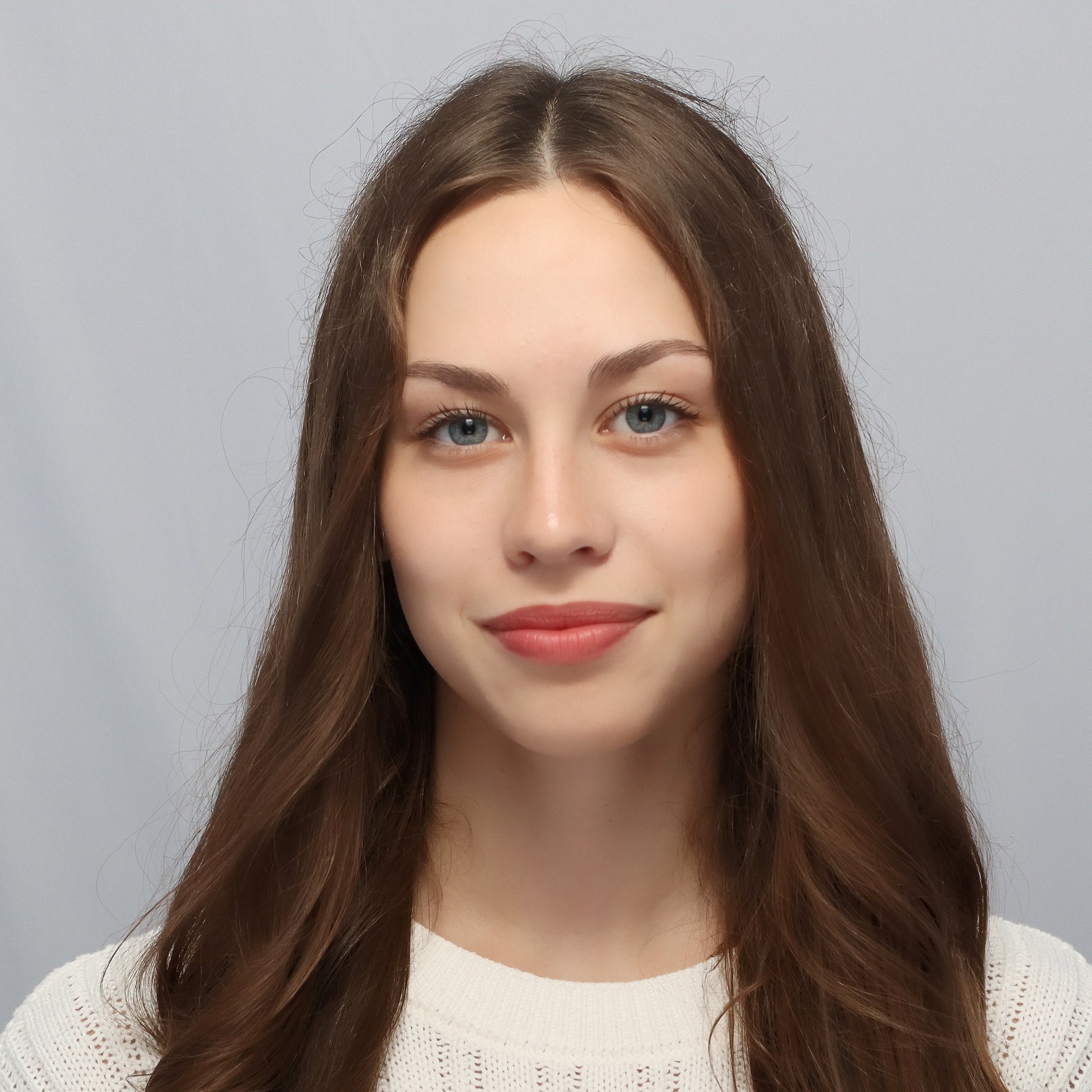 Vika Grovenger athlete profile head shot