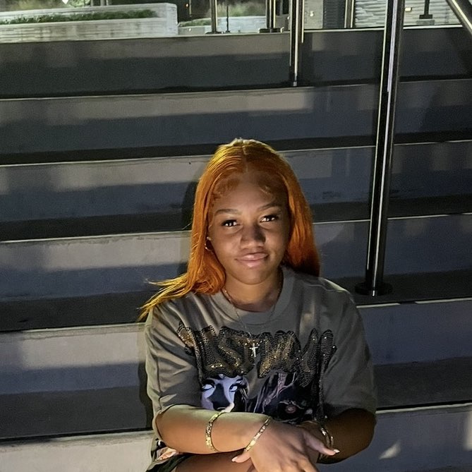 T’Niah Dunlap athlete profile head shot