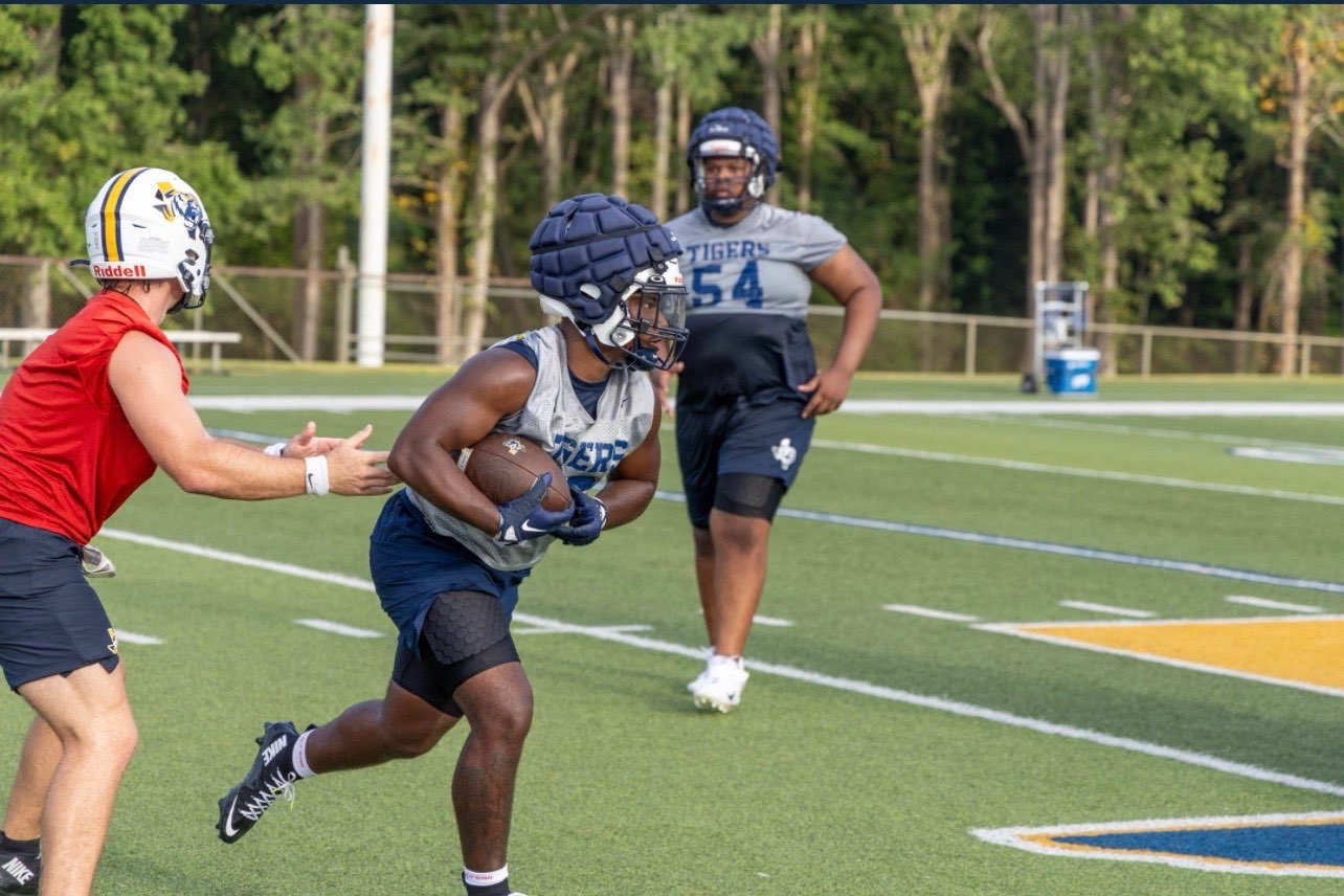 jamichael cooper athlete profile head shot