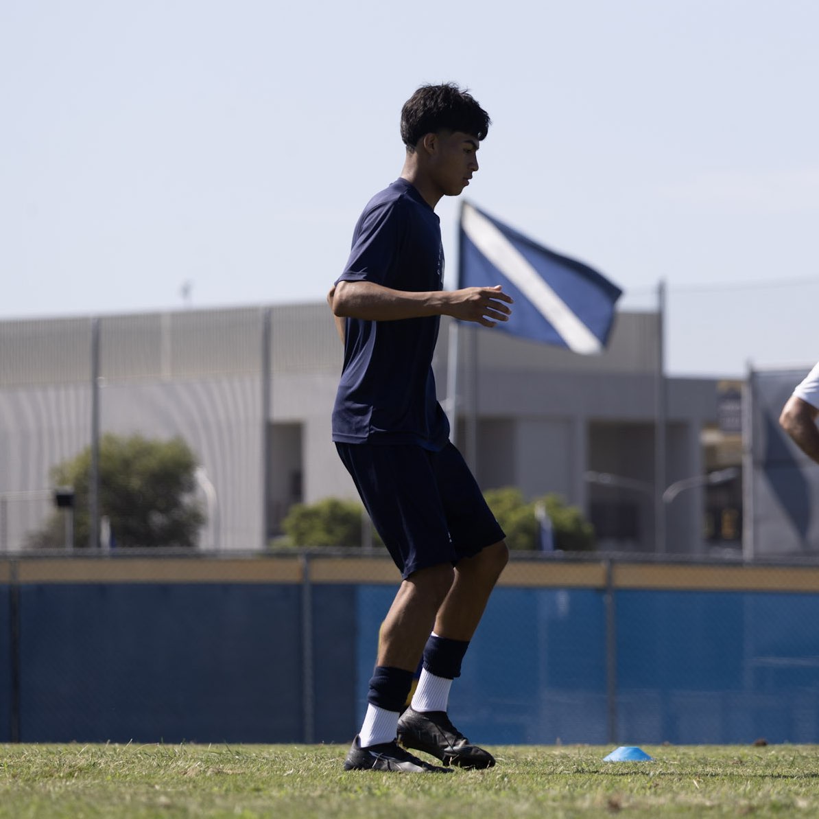 Ronaldo Mendoza athlete profile head shot