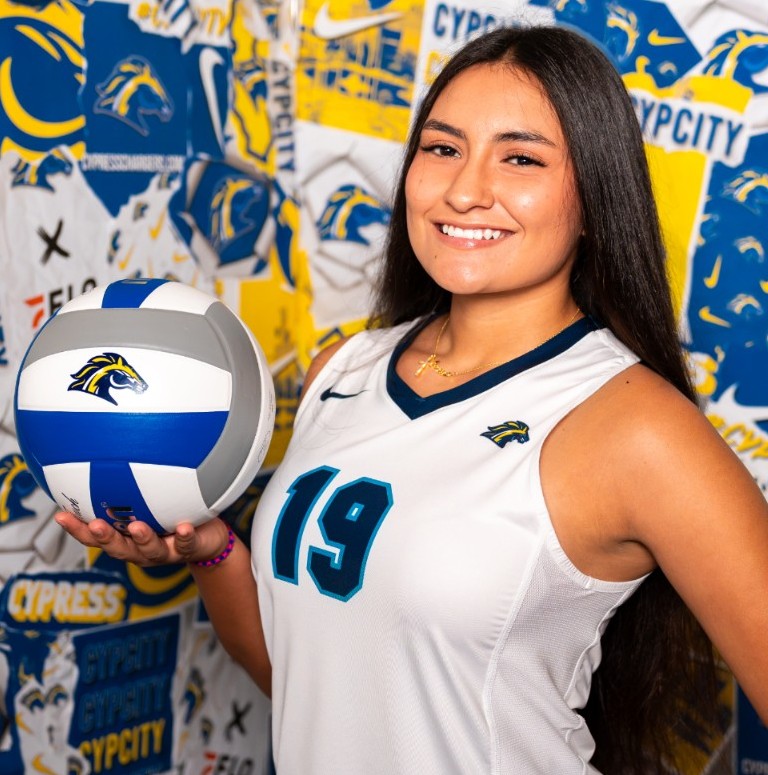 Liana Duran athlete profile head shot