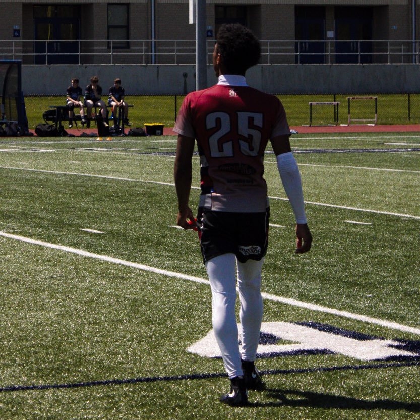 Dmarion barnes athlete profile head shot