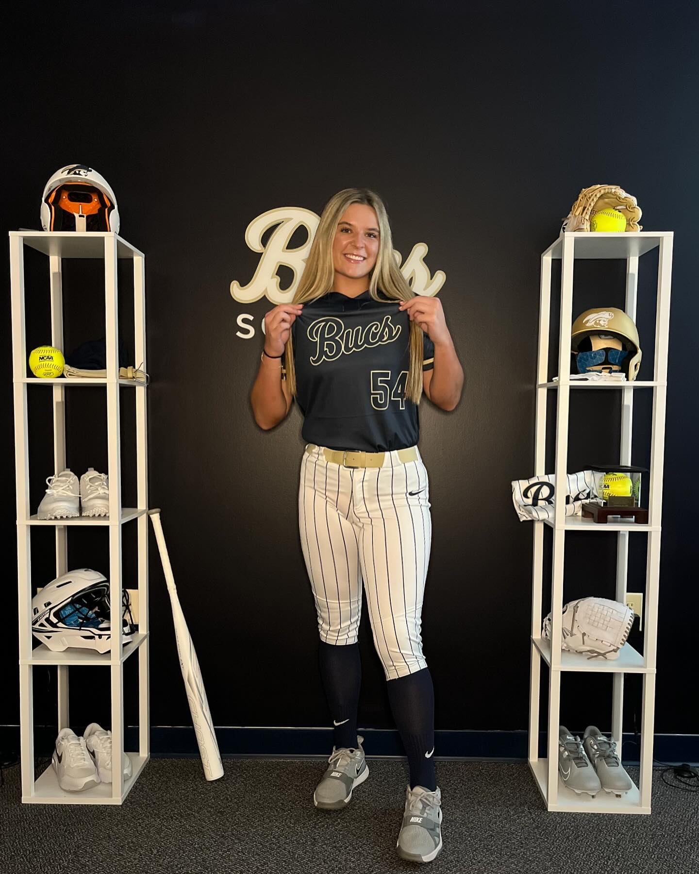 Ashton Giet athlete profile head shot