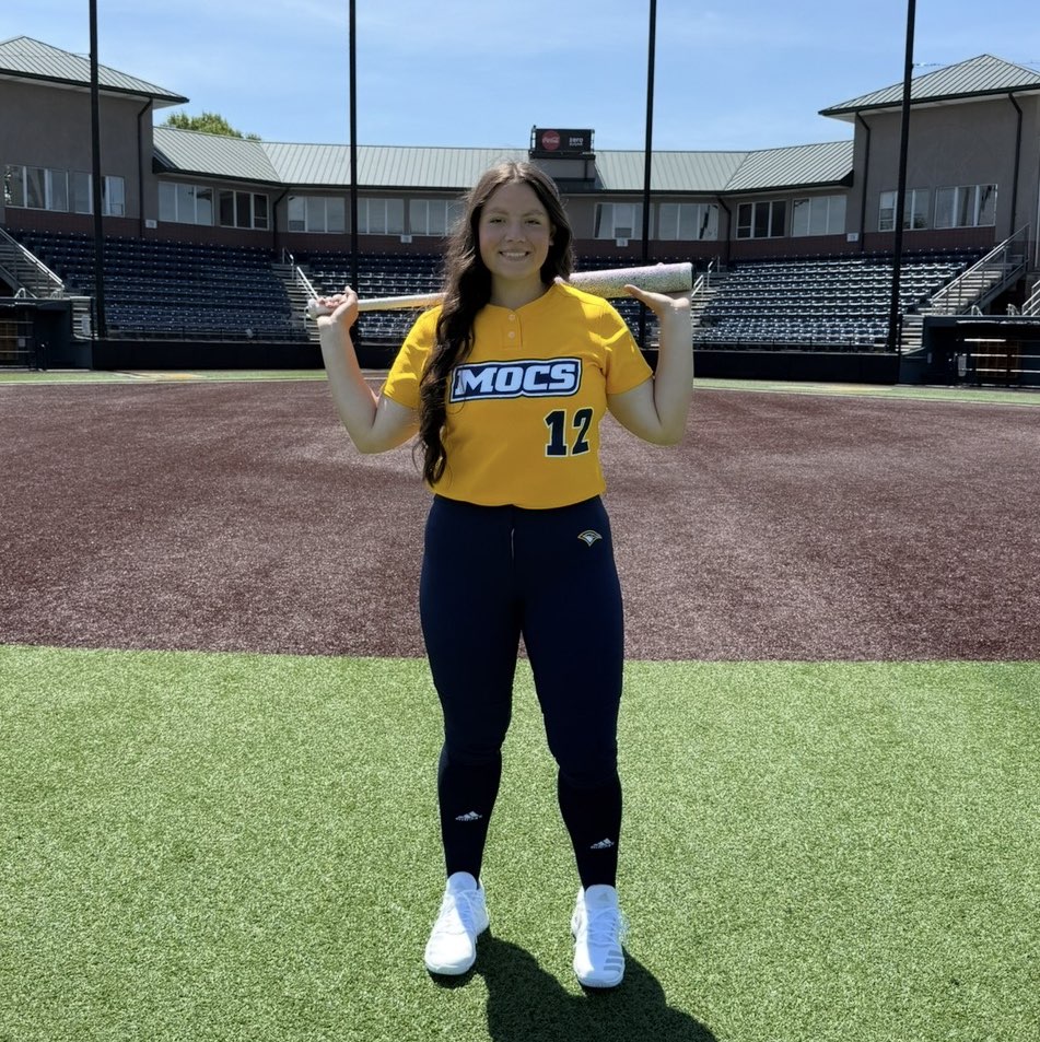 Kelsey Smith athlete profile head shot