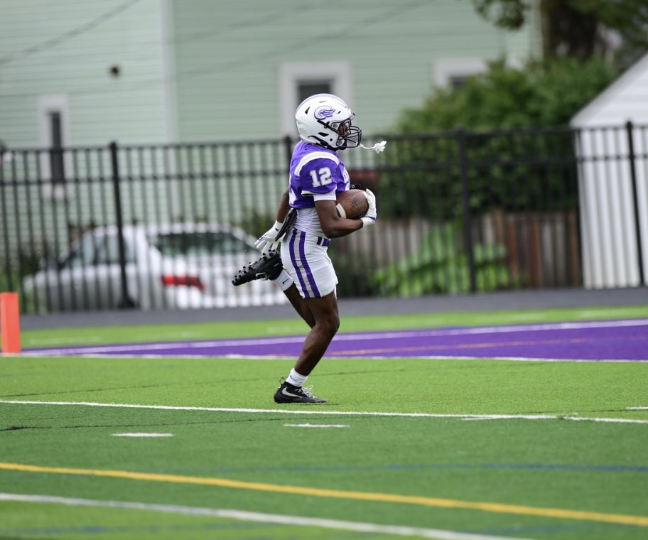Tre Dillard athlete profile head shot