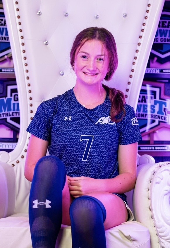 Brooke Benne athlete profile head shot