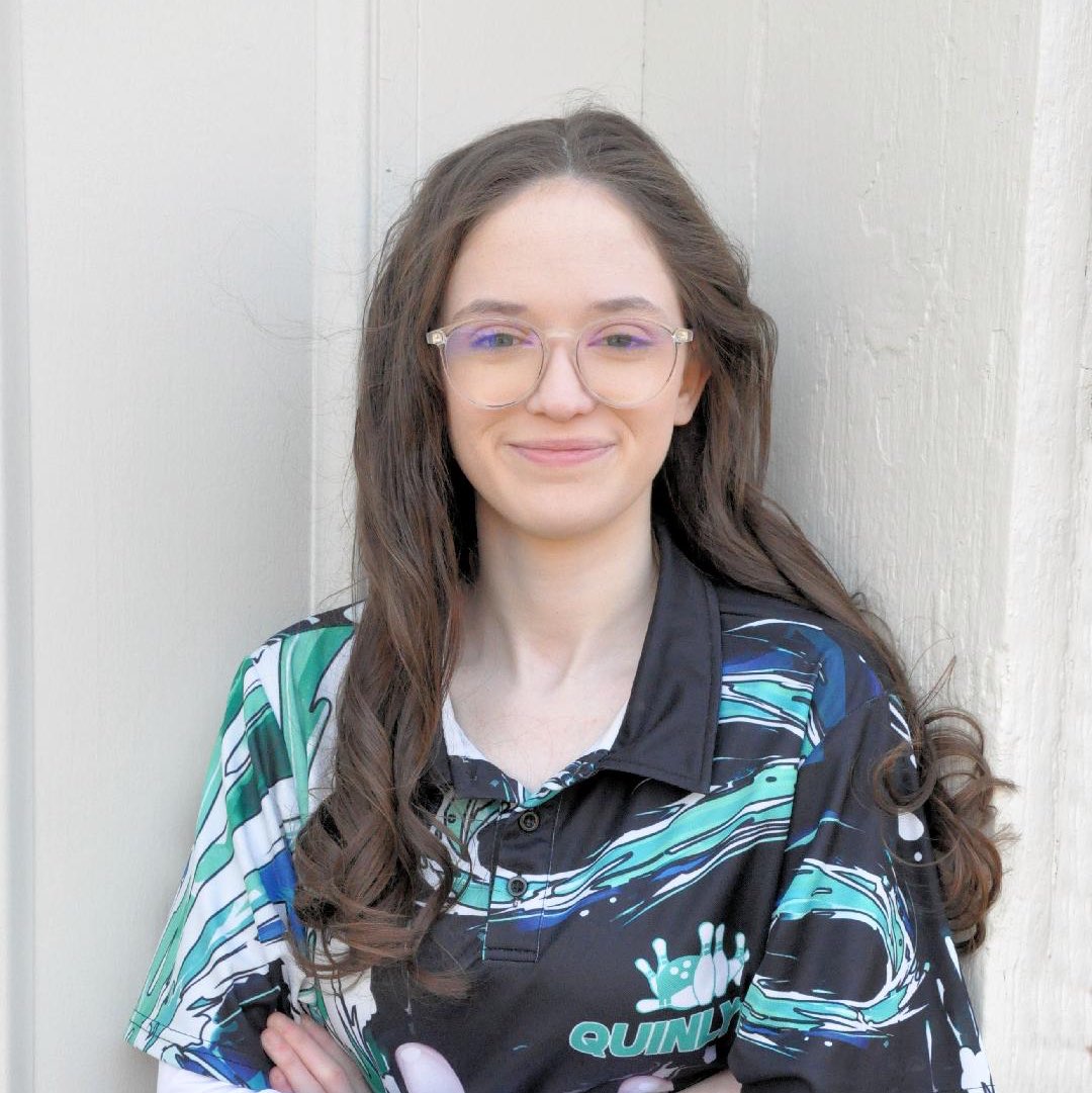 Quinlynn Davis athlete profile head shot
