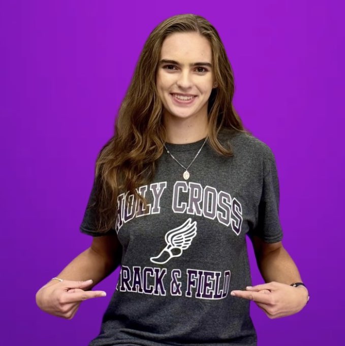 Mia Kropewnicki athlete profile head shot