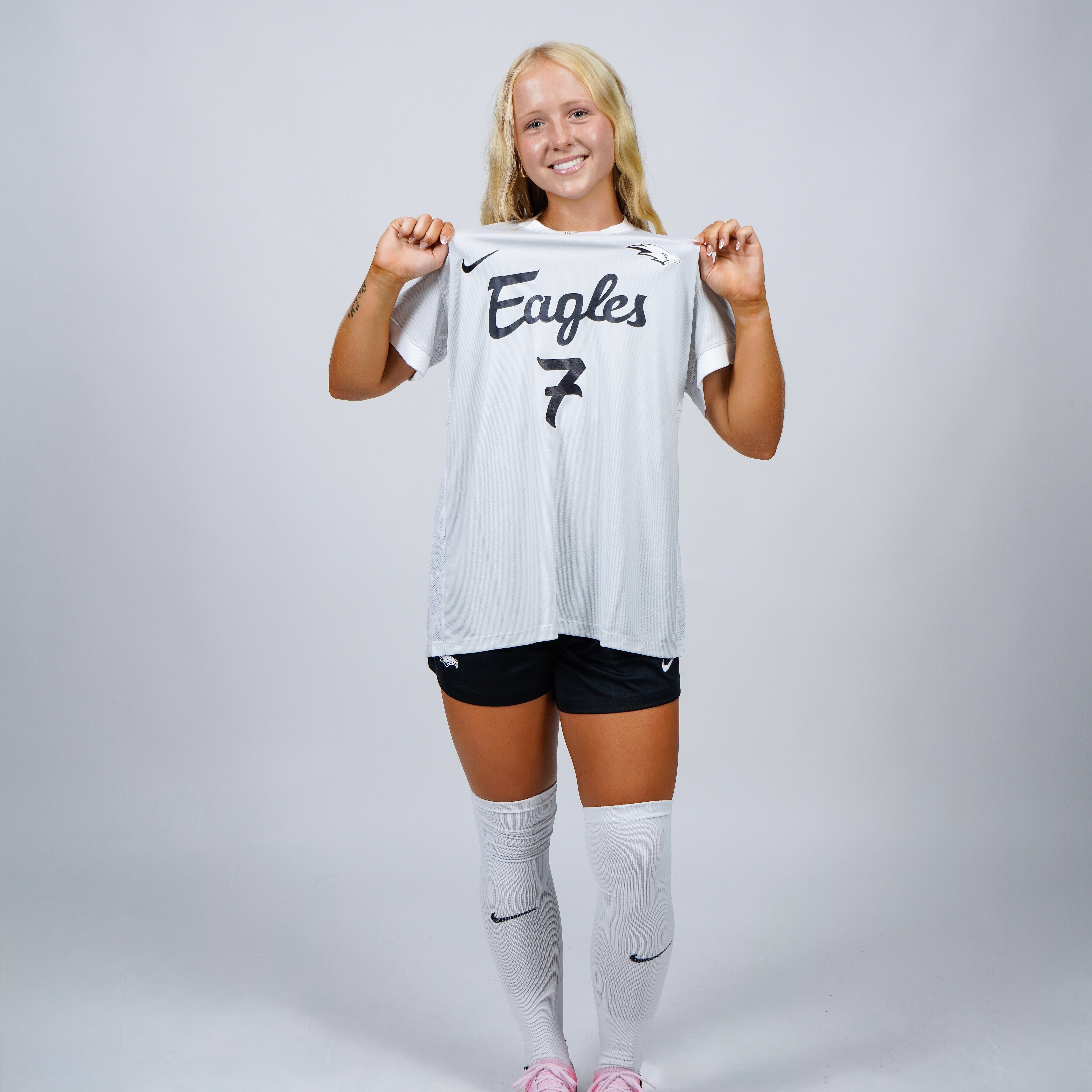 Kambria Carter athlete profile head shot