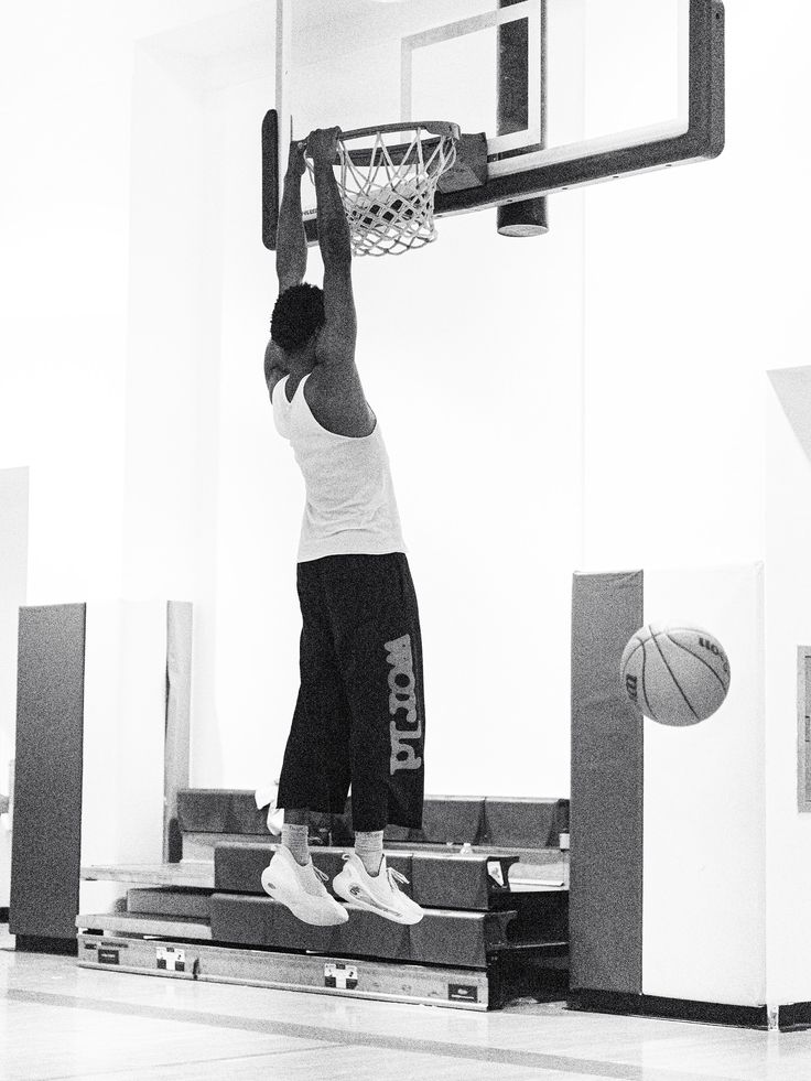Keon Owens athlete profile head shot