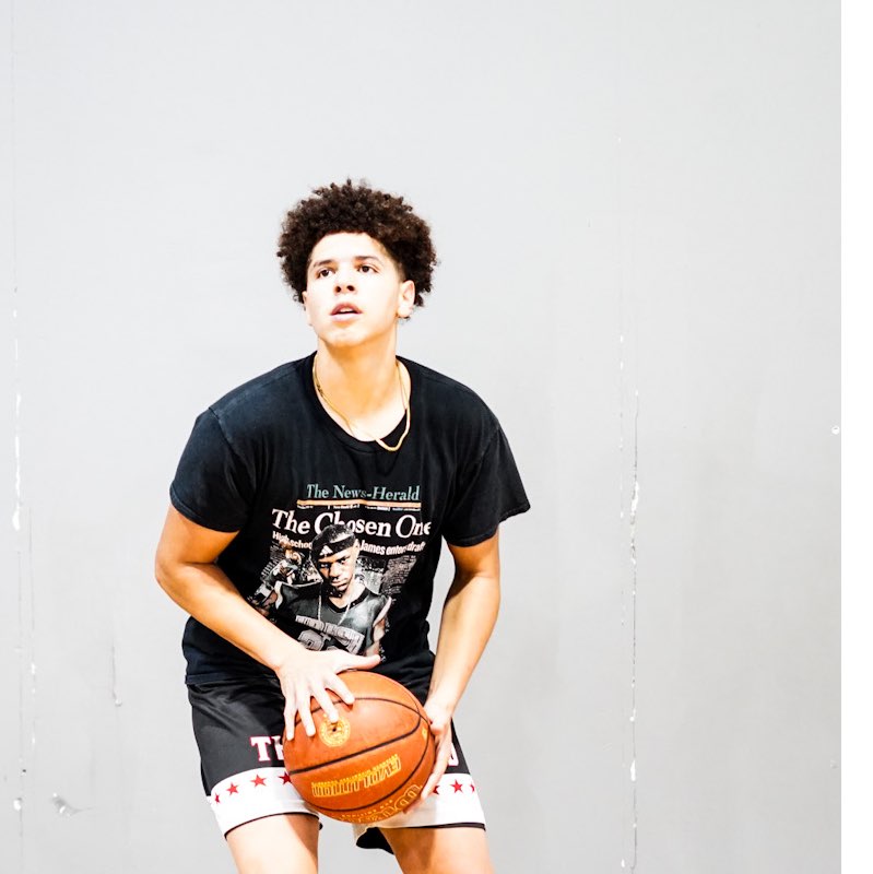 De'Shaun Alston athlete profile head shot