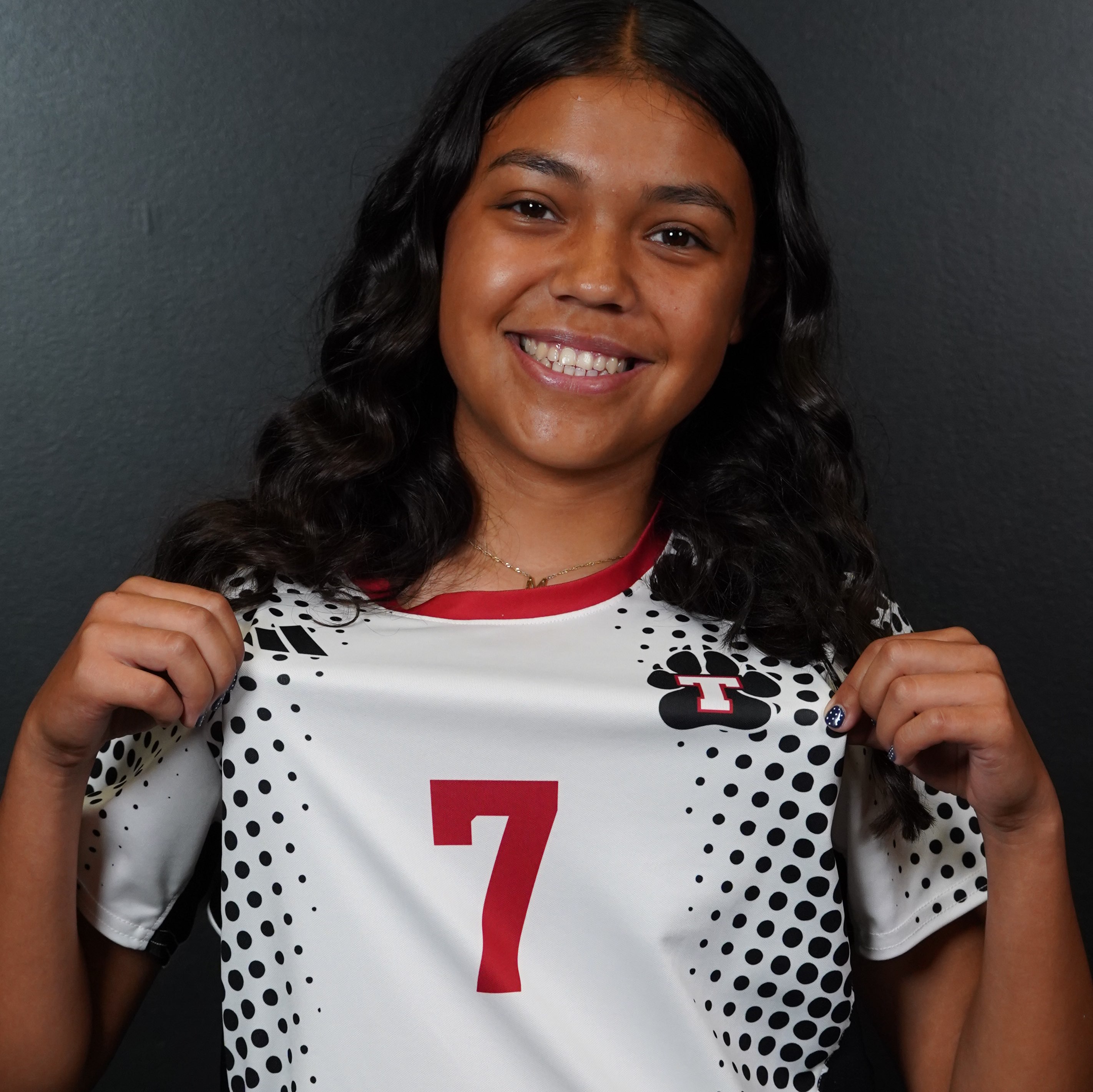 Miah Ramos-Politron athlete profile head shot